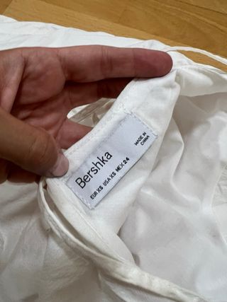 Vestido blanco Bershka