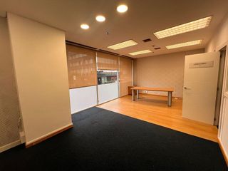 Oficina en alquiler en Castillejos en Madrid