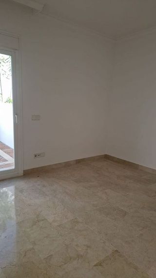 Piso en alquiler en Nagüeles Alto en Marbella