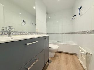 Piso en alquiler en Castillejos en Madrid