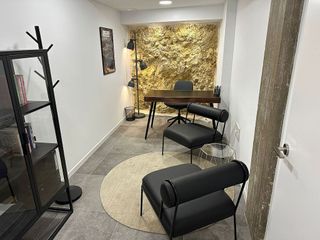 Oficina en alquiler en Centro en Alicante