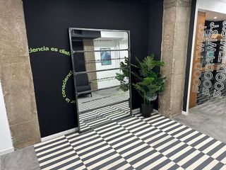 Oficina en alquiler en Centro en Alicante