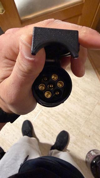 Adaptador enchufe 13 a 7 pines