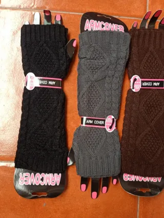 3 Mitones por 5 euros