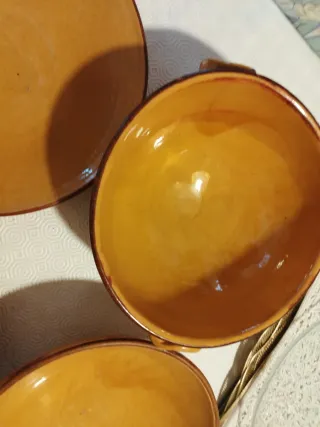 Juego de Soperas y platos fuente de Cerámica