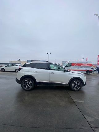 Peugeot 3008 GTLINE eatg 8 12 130cv 2019