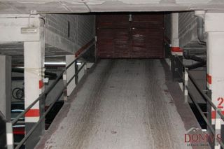 Garaje en venta en Molins de Rei