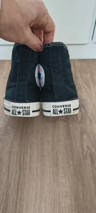 Converse talla 39 color negro
