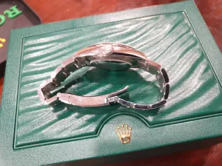 Rolex Oyster Perpetual 41mm Azul - Full Set - 2023