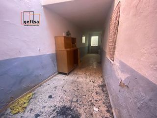 Casa adosada en venta en Valdepeñas