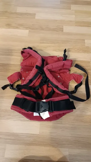 Mochila Portabebés Manduca Roja