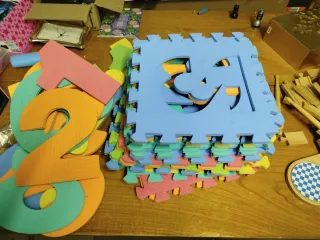 Puzzle Suelo Bebé Números y Letras