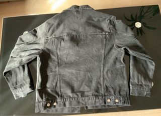 Chaqueta vaquera H&M negra