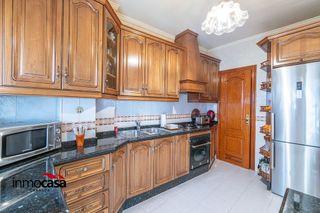 Casa adosada en venta en Loja