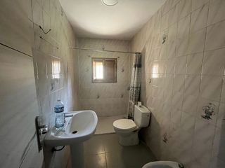 Casa adosada en venta en Guadix