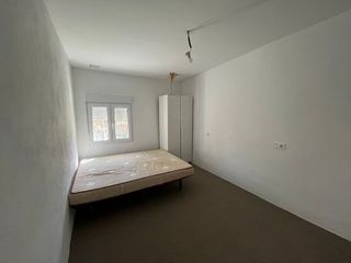 Casa adosada en venta en Guadix