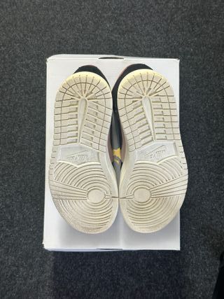 Nike Jordan 1 Mid 36.5 Canyon