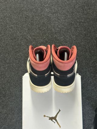 Nike Jordan 1 Mid 36.5 Canyon