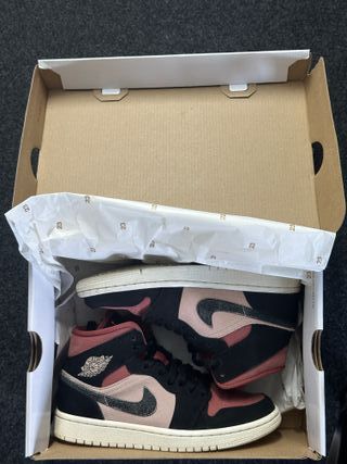 Nike Jordan 1 Mid 36.5 Canyon