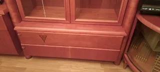 Mueble salón cerezo y cristal