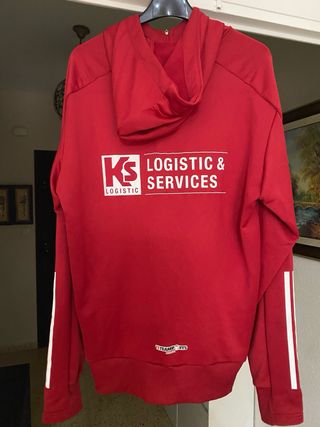 Chaqueta deportiva Adidas roja