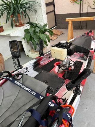 Kayak completo rojo y blanco