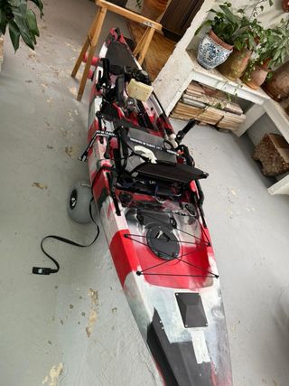 Kayak completo rojo y blanco