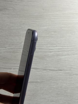 iPhone 11 128GB Morado