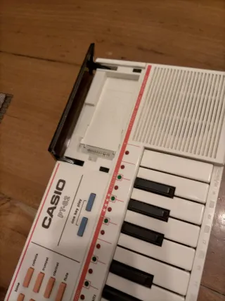 Teclado Casio PT-82 Piano
