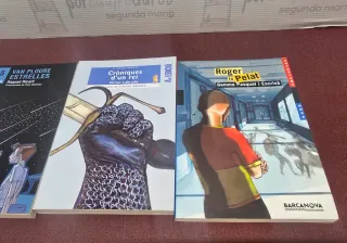 Lote de 4 libros juveniles en Valenciano.