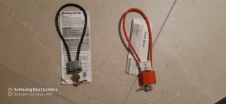 2 Lucchetti Master Lock con doppia chiave ognuno