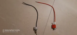 2 Lucchetti Master Lock con doppia chiave ognuno