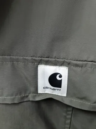 Chaqueta Carhartt verde