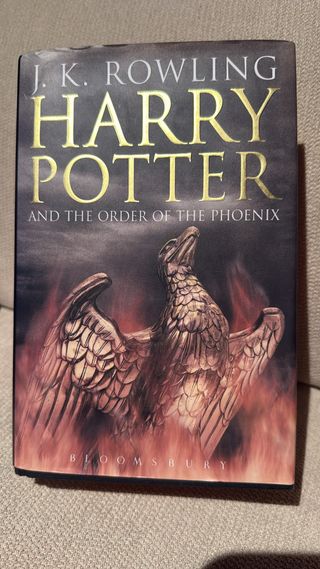 Harry Potter and the Order of the Phoenix (Book...