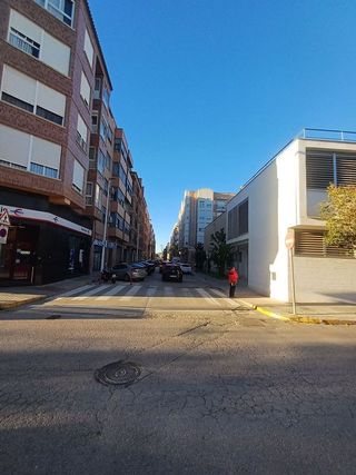 Local comercial en venta en Moncada