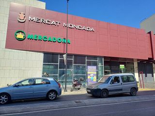 Local comercial en venta en Moncada