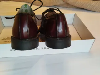 Zapatos Acebo's cordones burdeos talla 36-37.