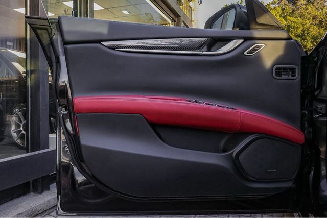 Maserati Ghibli Gransport V6