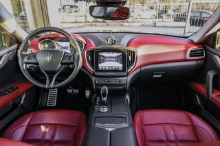 Maserati Ghibli Gransport V6