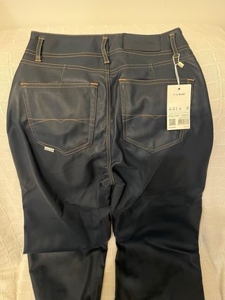 Pantalón efecto piel Salsa Jeans color vaquero