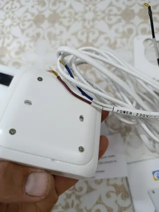 Termostato WiFi Intelligente Bianco