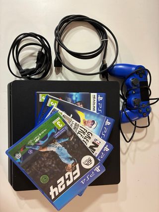 PS4 Slim 500GB + 5 Juegos