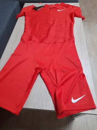 Traje atletismo Nike Elite Rojo