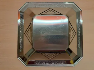 Vassoio / piatto in acciaio inox