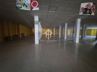 Local comercial en venta en Albolote