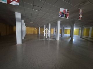 Local comercial en venta en Albolote