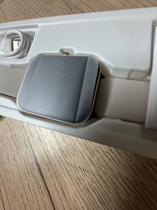 Smartwatch Beige y Dorado