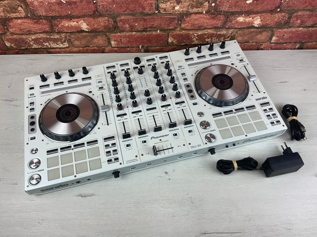 Controladora DJ Pioneer DDJ-SX