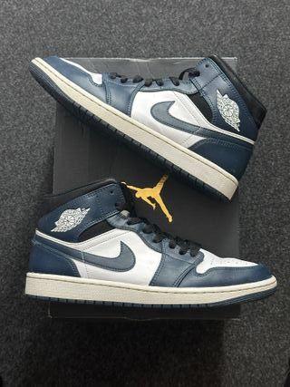 Nike Jordan 1 Mid 44 Navy