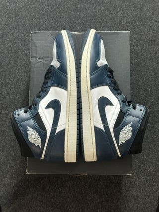 Nike Jordan 1 Mid 44 Navy